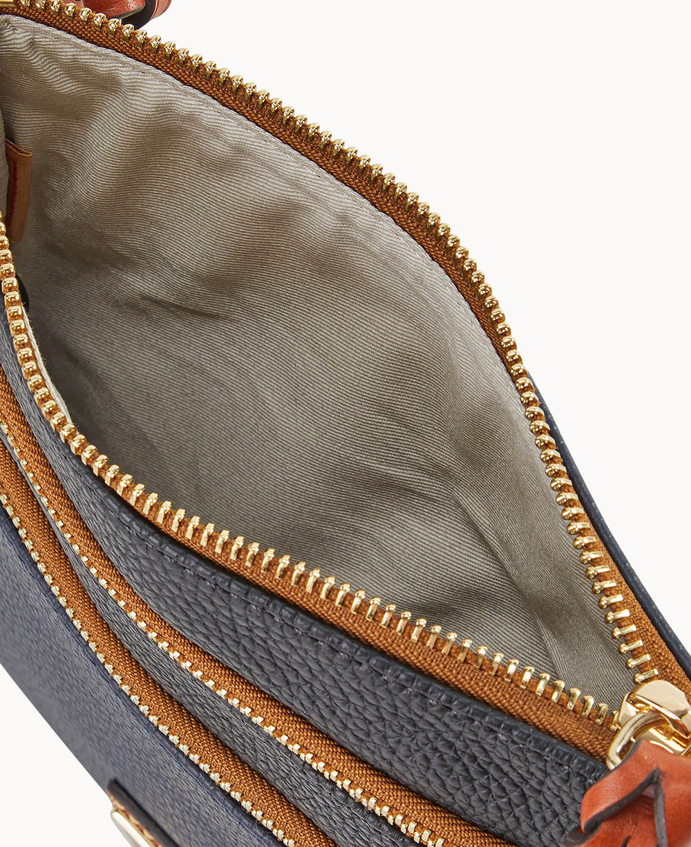 B0298G_5GMDPATNSEAH_ALT2