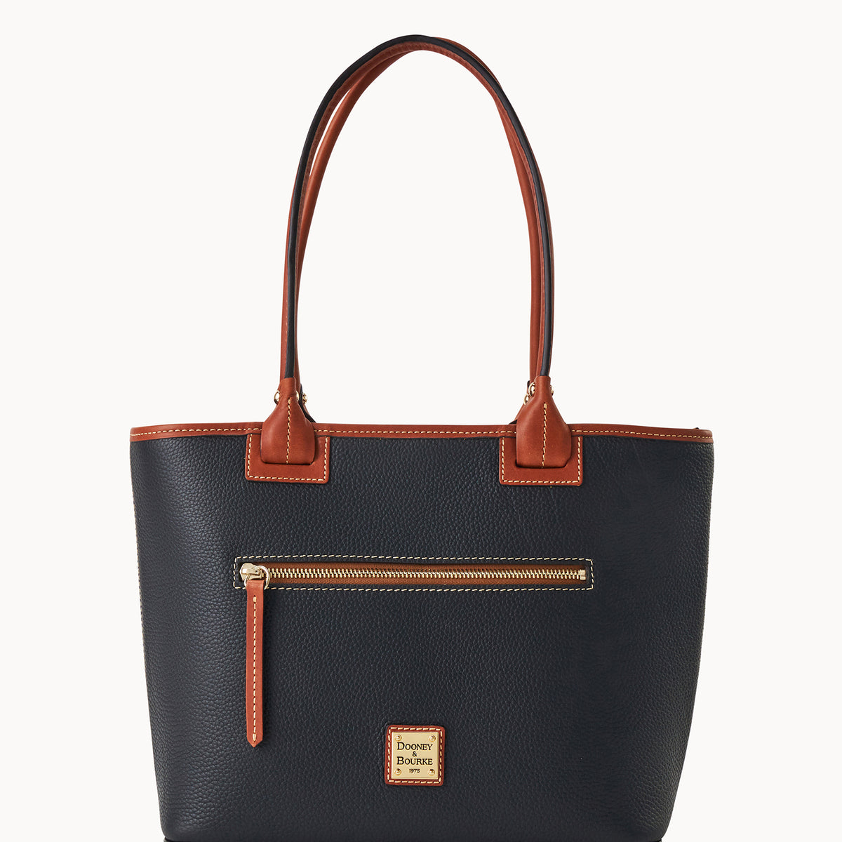Dinner & Bourke bag Chic New Mickey Dooney & Bourke Bag Arrives at Disney World  main image 4