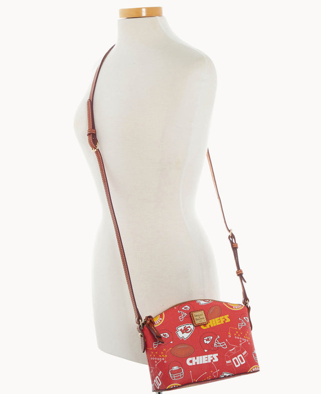 B1696G_QWRDPATNCHFS_ALT4