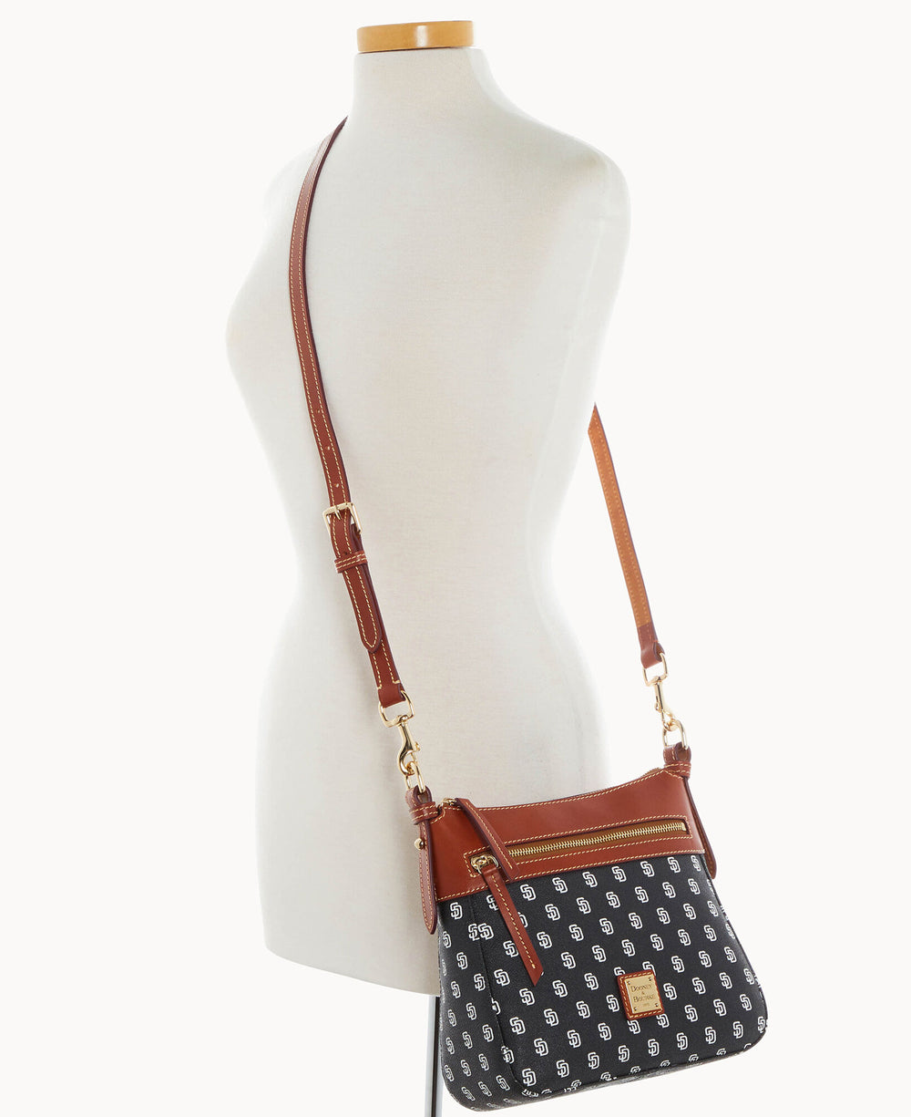 B1849G_MJBLPATNPDRE_ALT4