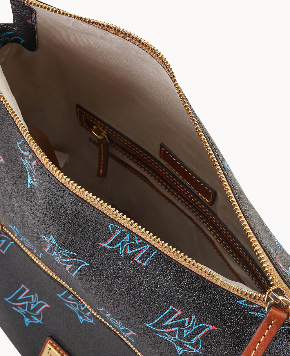 B1967G_3DBLPAKRMRLN_ALT2