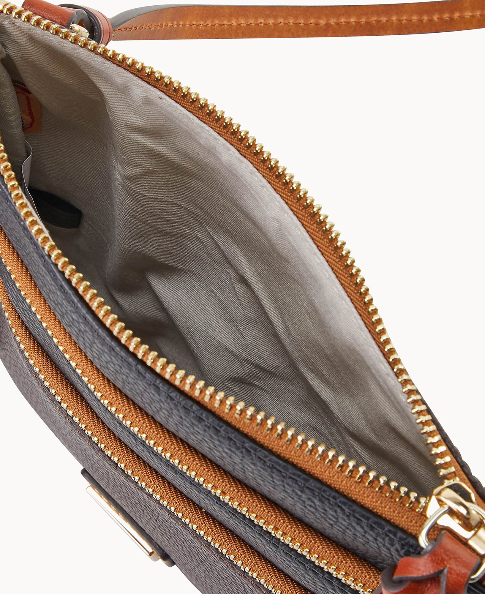 MLB Padres Triple Zip Crossbody – Dooney & Bourke