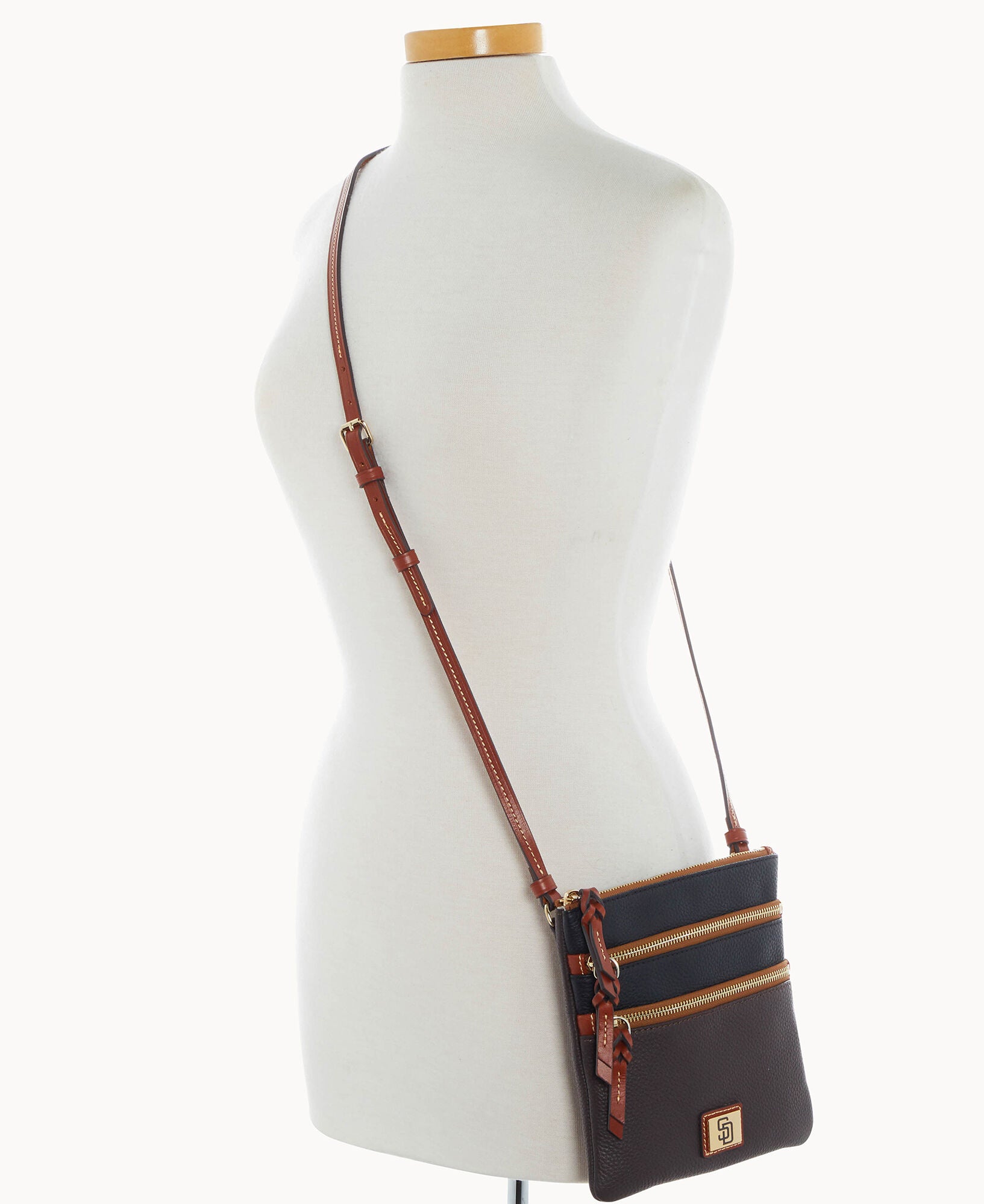 MLB Padres Triple Zip Crossbody – Dooney & Bourke