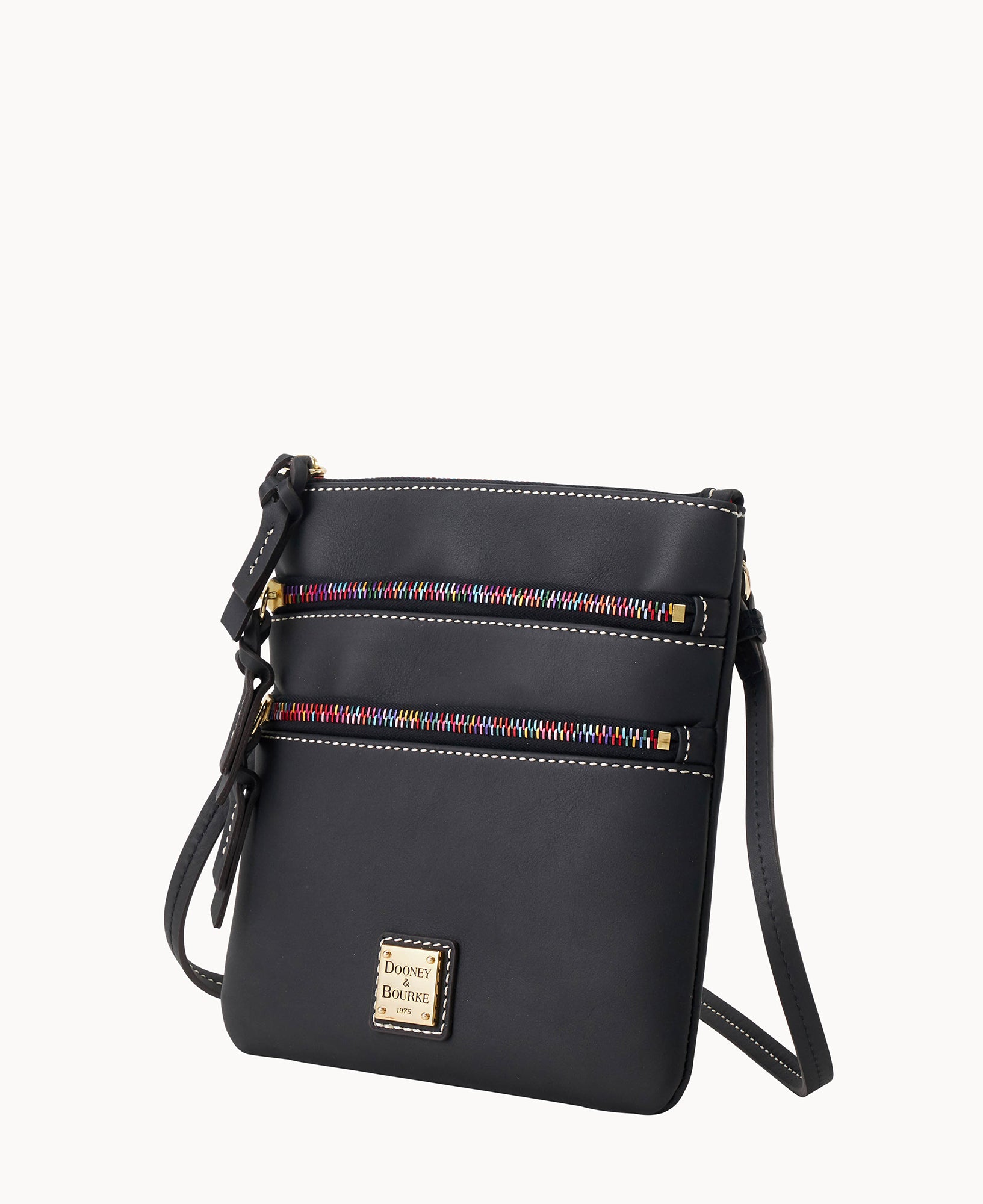 Penrose North South Triple Zip – Dooney & Bourke