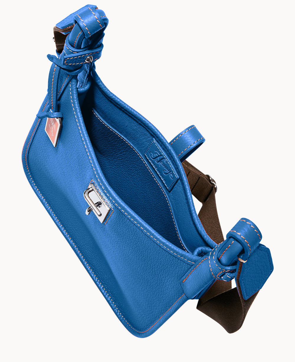 B1159P_S4BUS4BUHNRY_ALT4