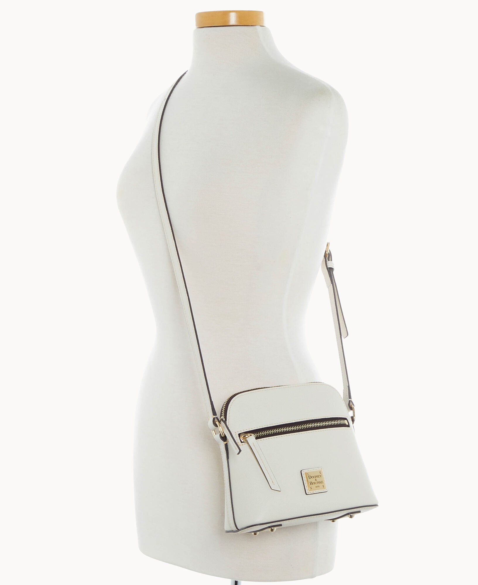 【美品】DOONEY&amp;BOURKE ショルダーバッグ　アイボリー　クロスボディ Pebble Grain Camera Crossbody – ILoveDooney