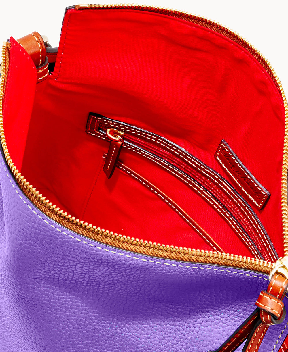 Pebble Grain Twist Strap Hobo