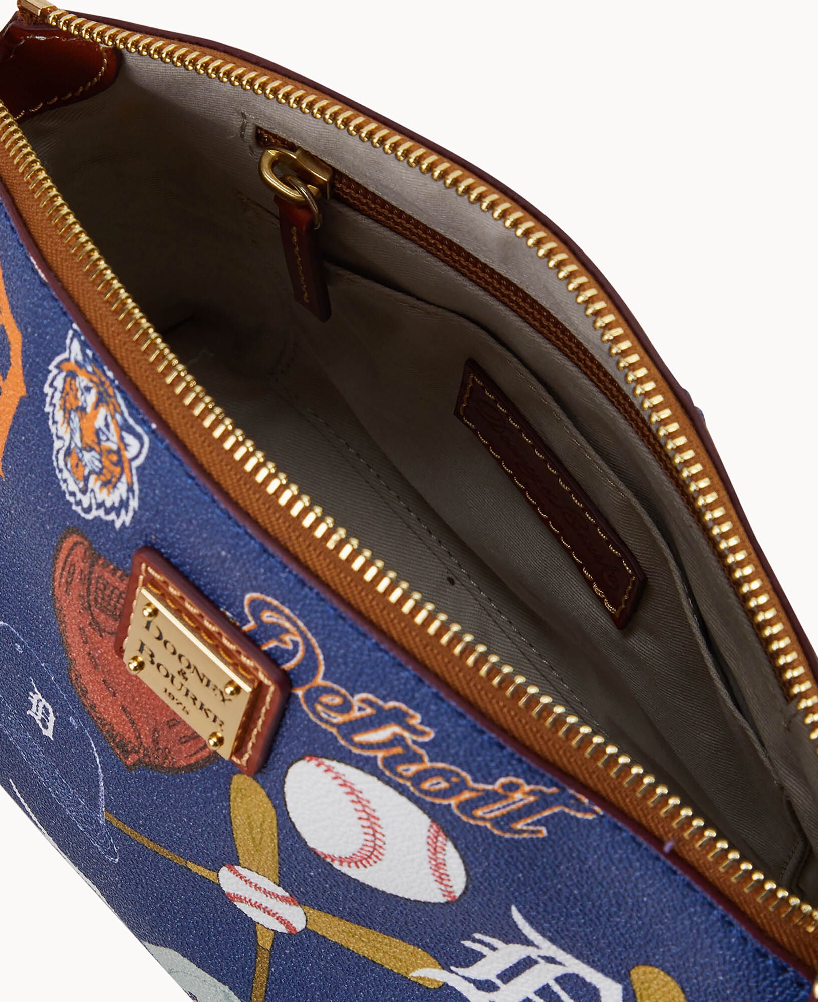 MLB Tigers Suki Crossbody – Dooney & Bourke