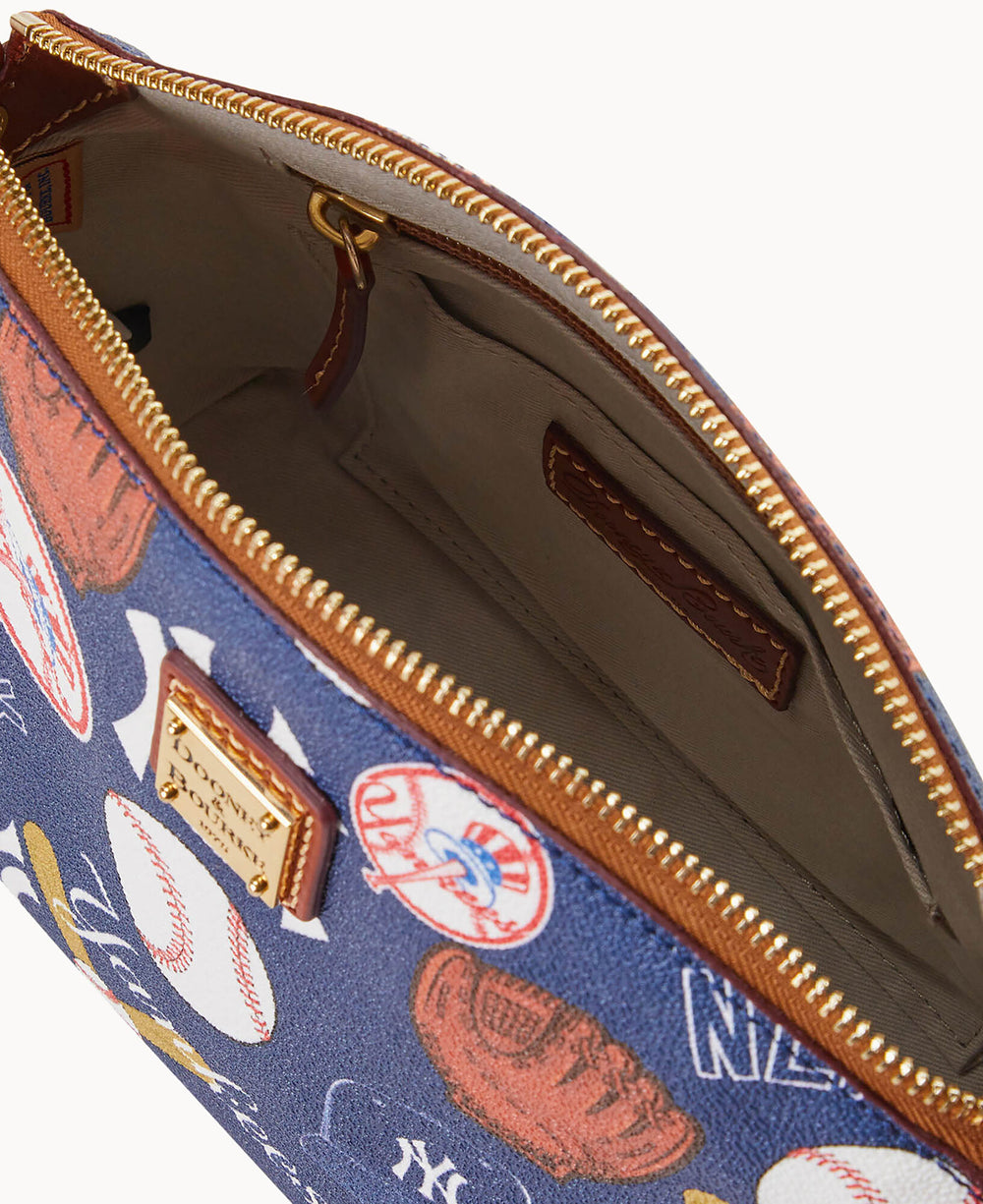 B1696G_QUNVPATNYANK_ALT2