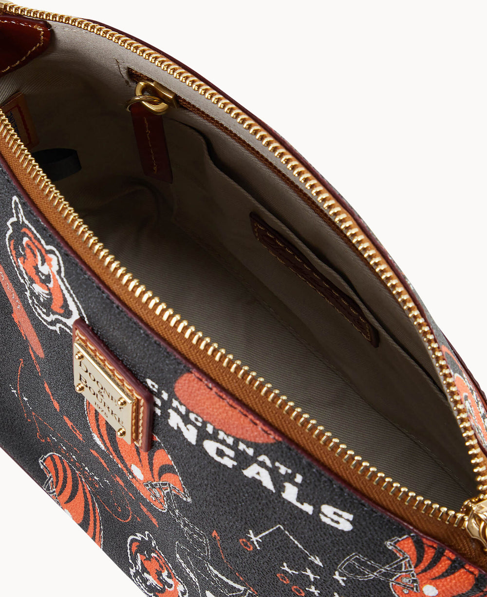 B1696G_QWBLPATNBENG_ALT2