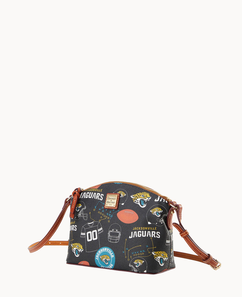 B1696G_QWBLPATNJAGU_ALT1