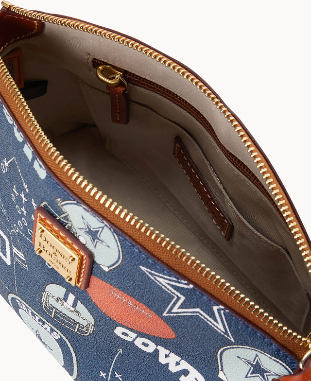 B1696G_QWNVPATNCOWB_ALT2