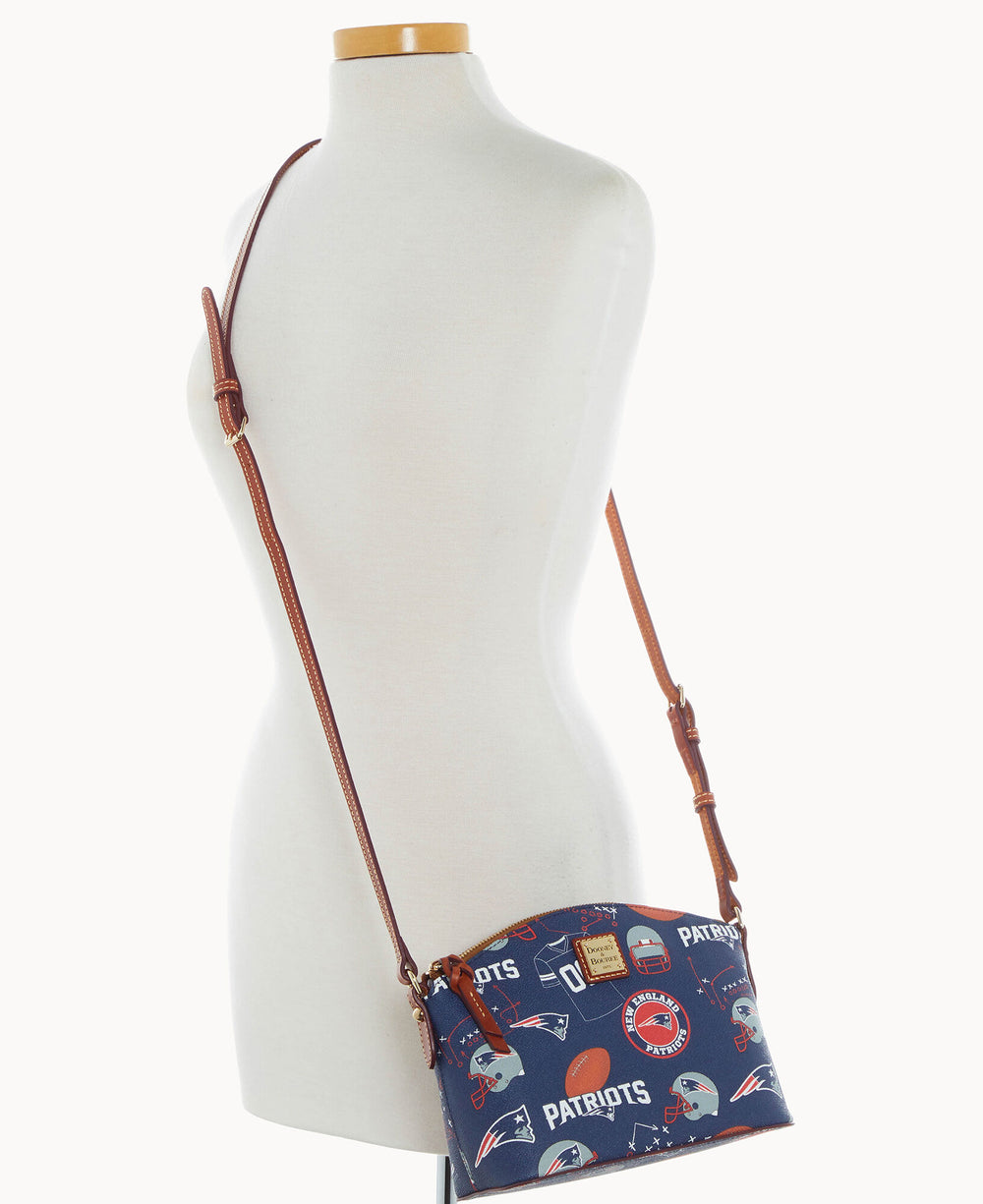 B1696G_QWNVPATNPATR_ALT4