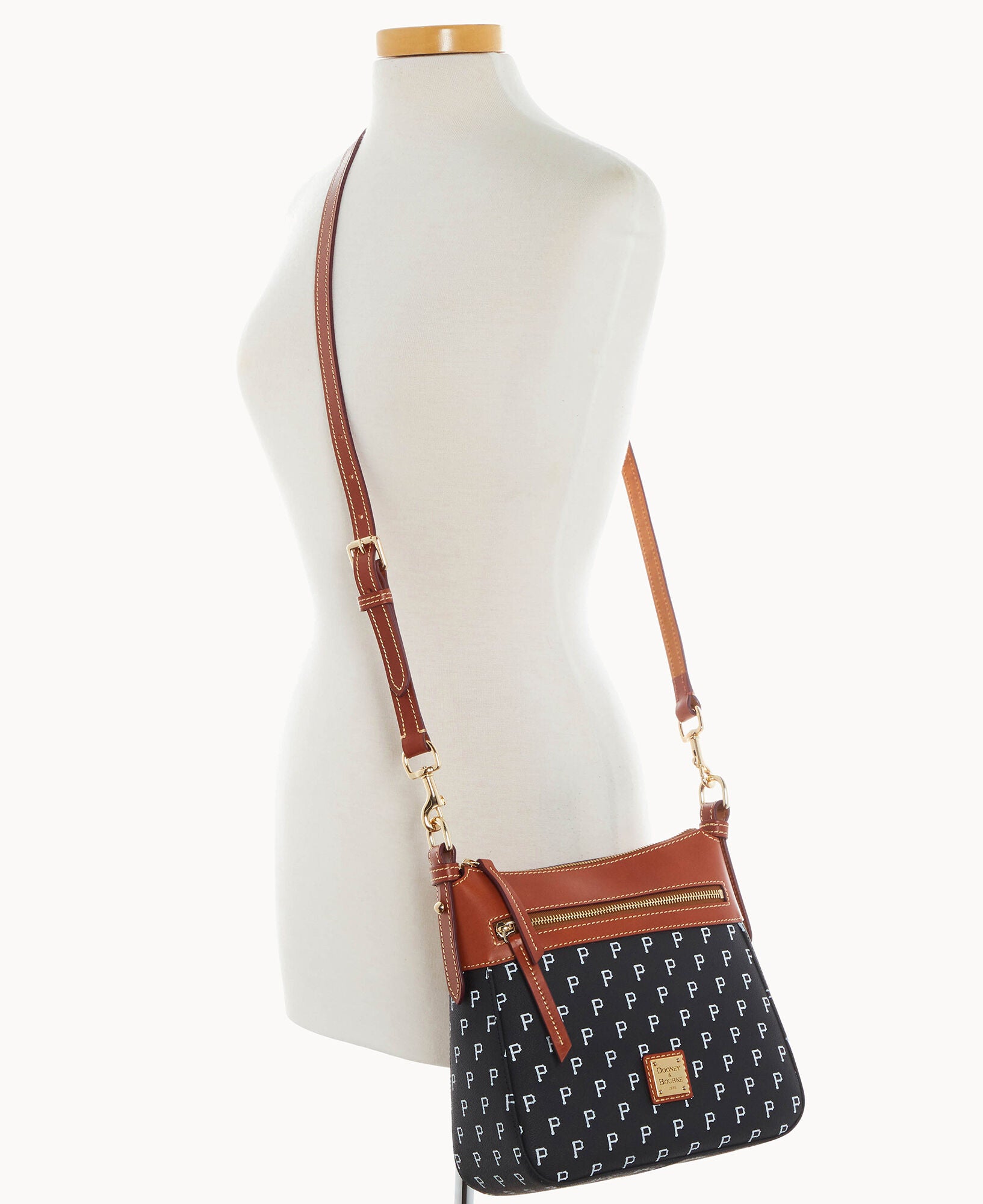 MLB Pirates Crossbody 25 – Dooney & Bourke
