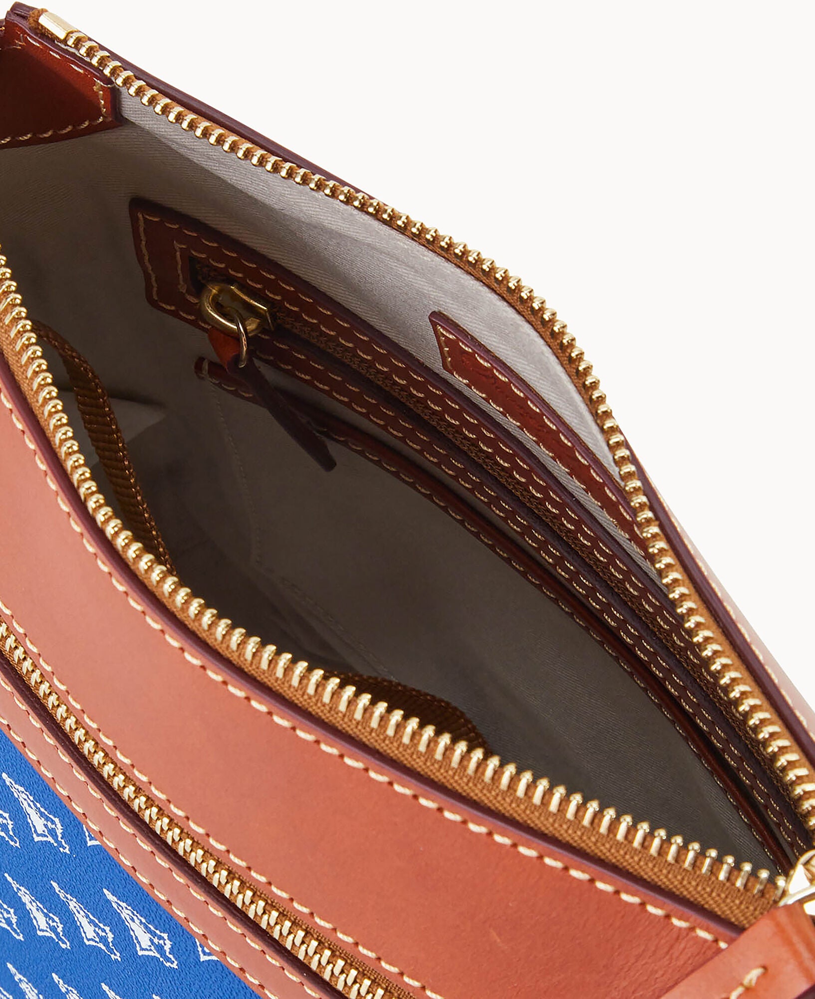 MLB Blue Jays Crossbody 25 – Dooney & Bourke