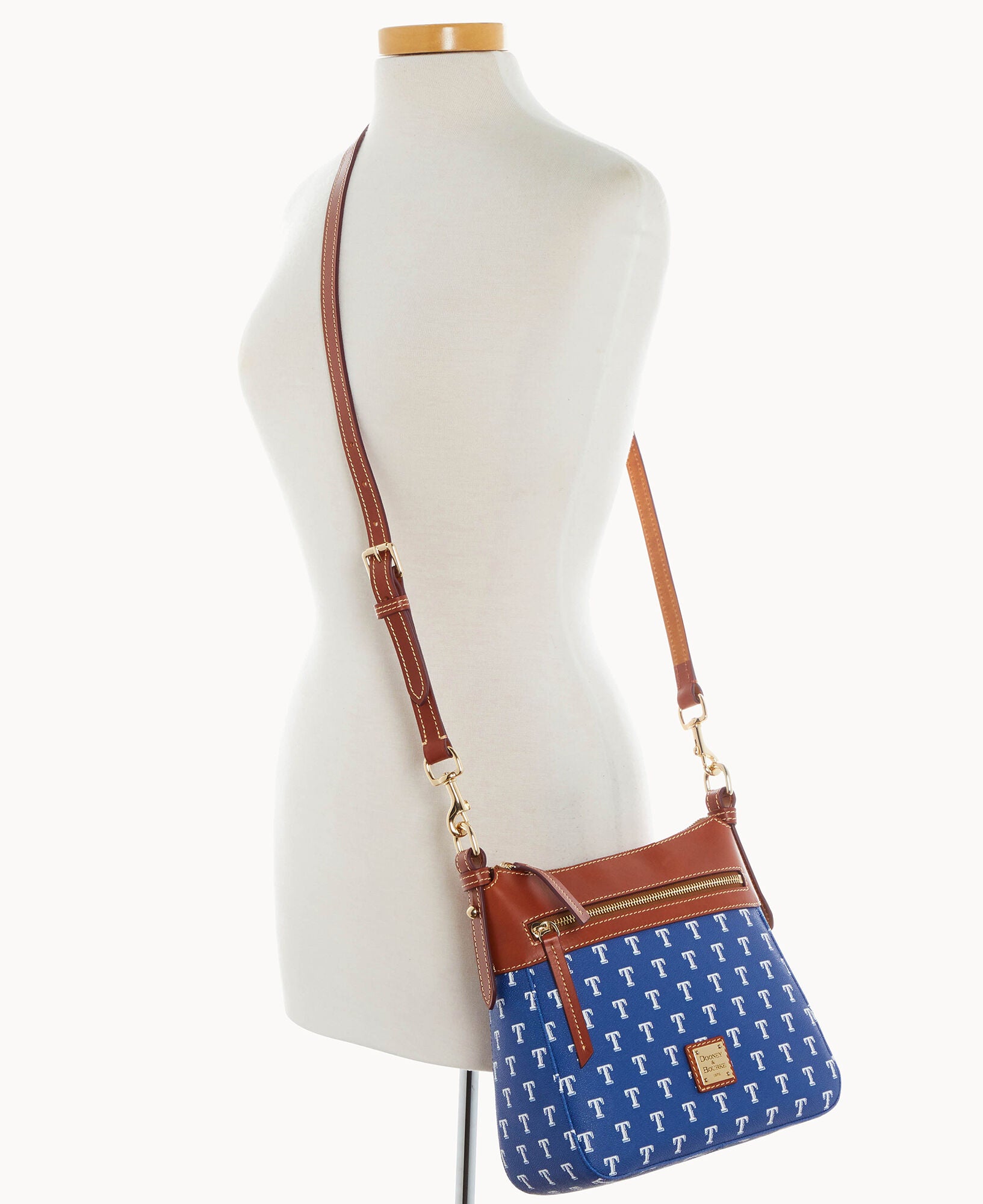 MLB Rangers Crossbody 25 – Dooney & Bourke