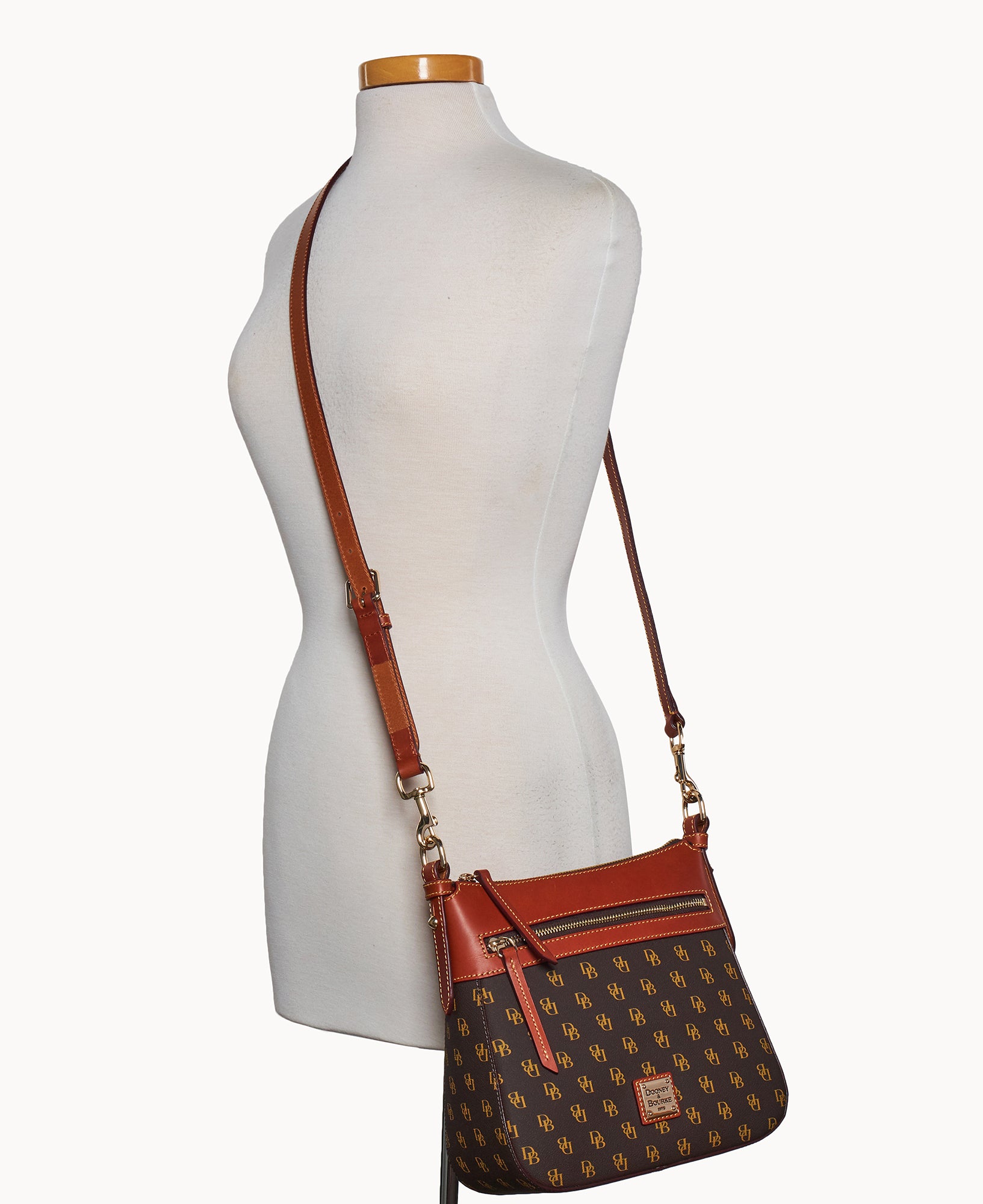 Gretta Crossbody 25 – Dooney & Bourke