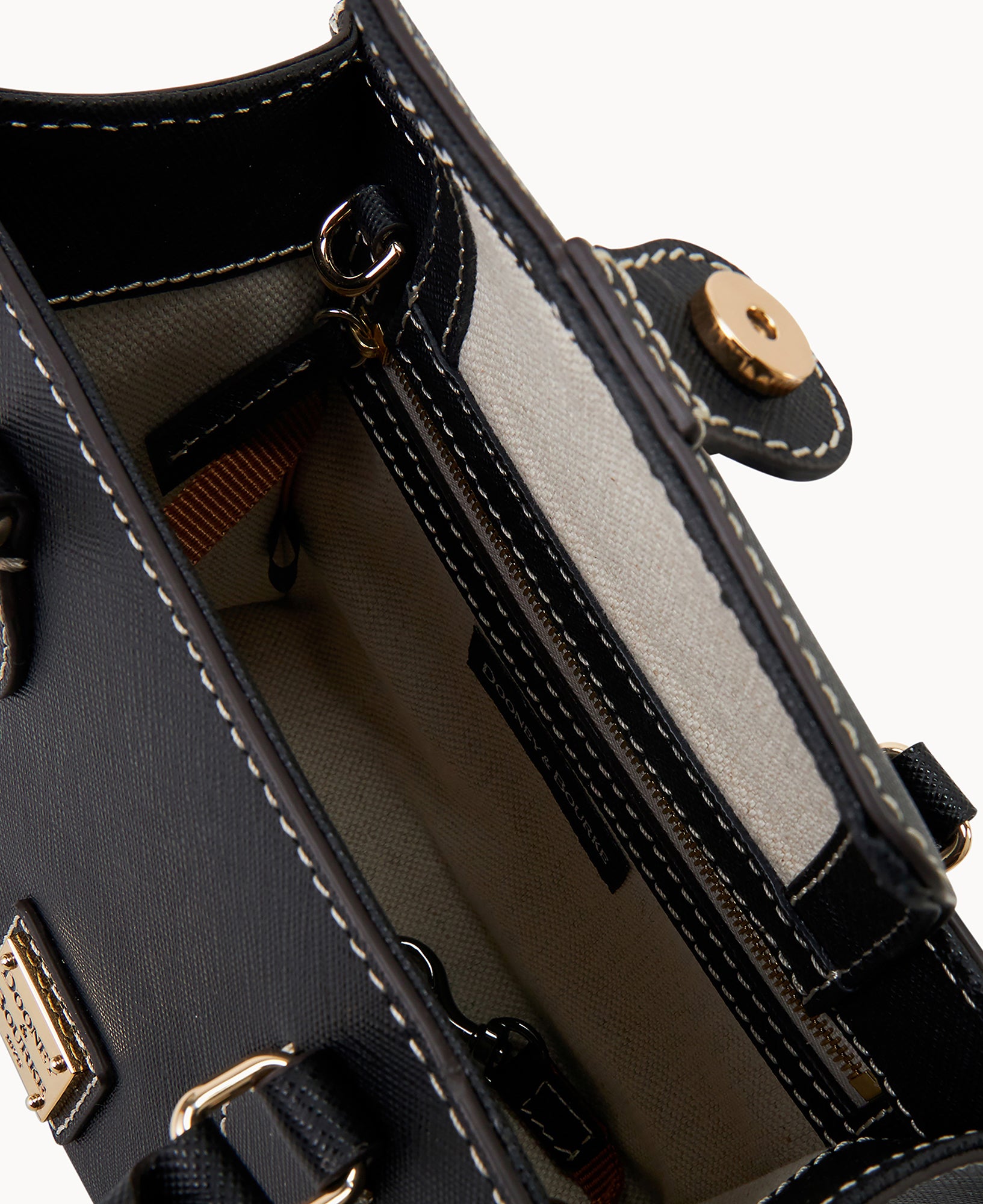 Saffiano Janine 20 – Dooney & Bourke