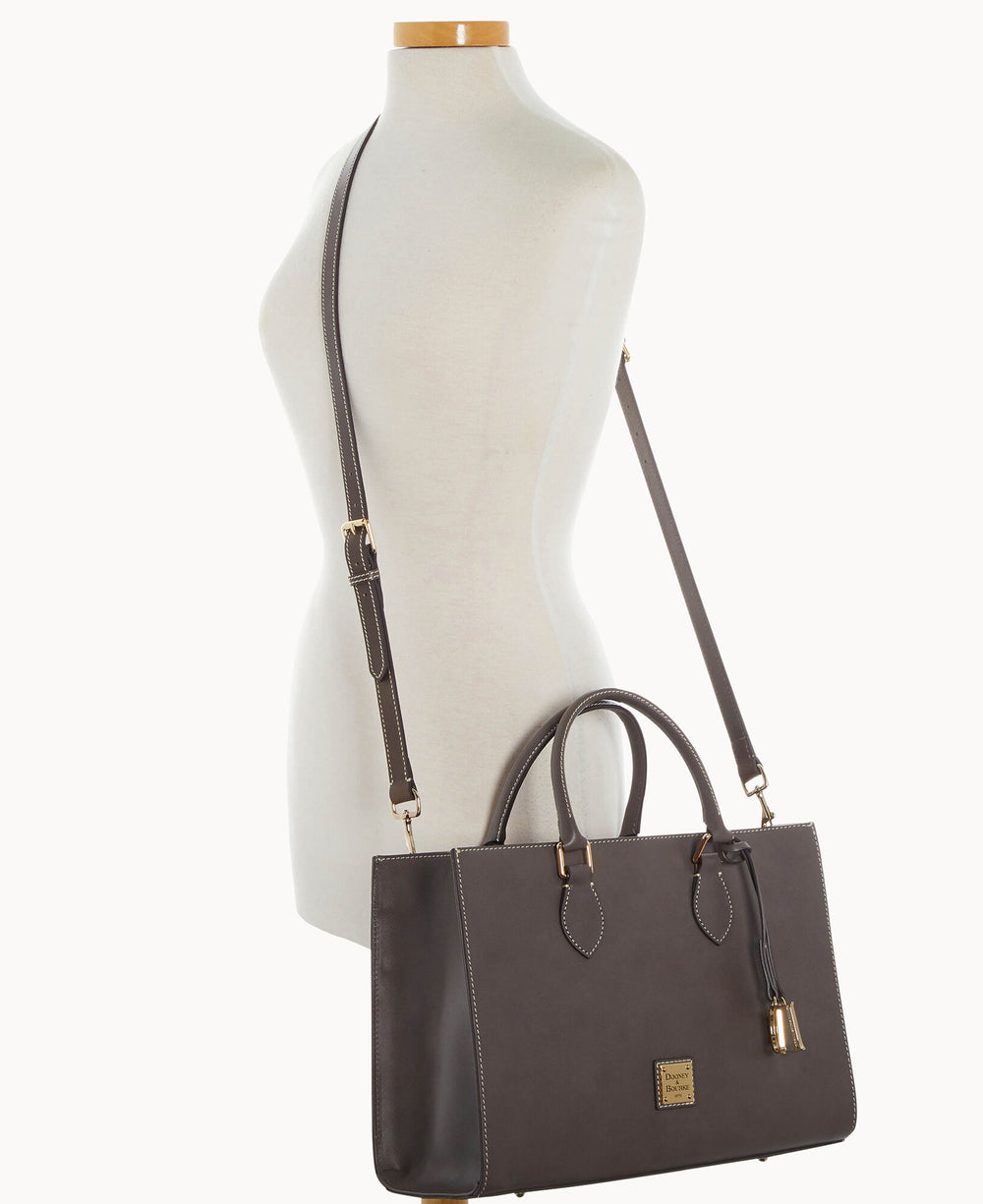 B1885G_PAGYPAGY_ALT4