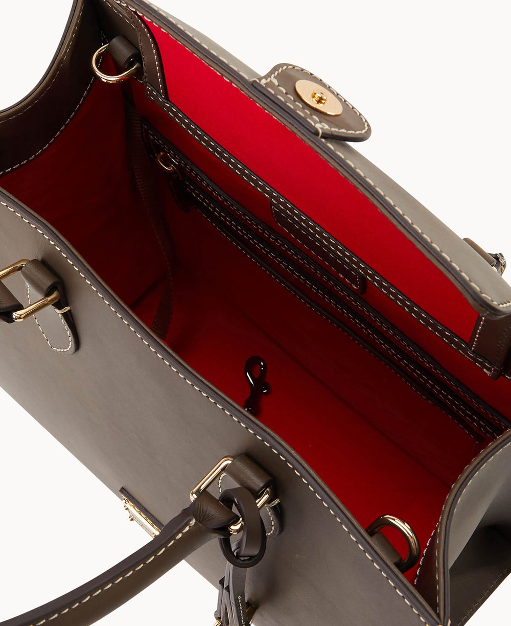 B1894G_PAGYPAGY_ALT2