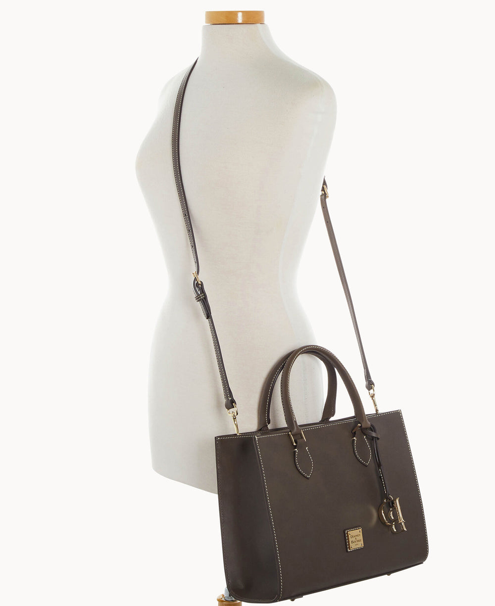 B1894G_PAGYPAGY_ALT4