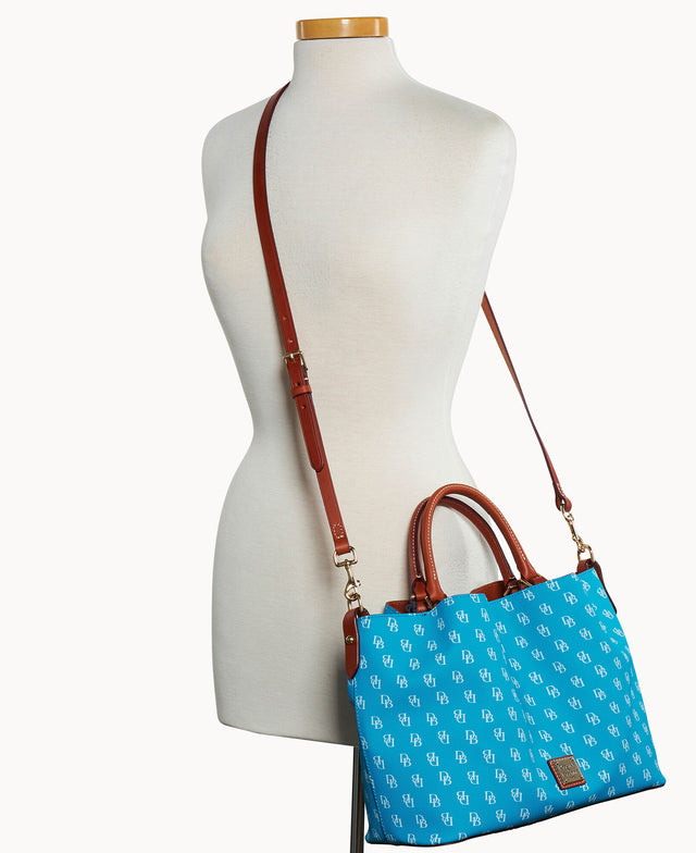 B1905G_NGTQPATN_ALT4