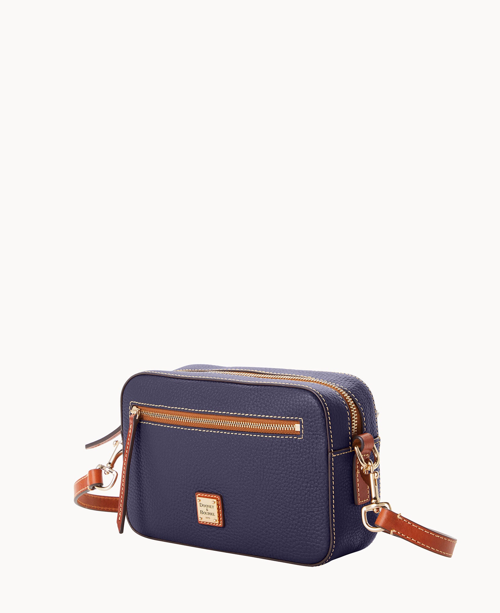 Pebble Grain Camera Zip Crossbody – Dooney & Bourke