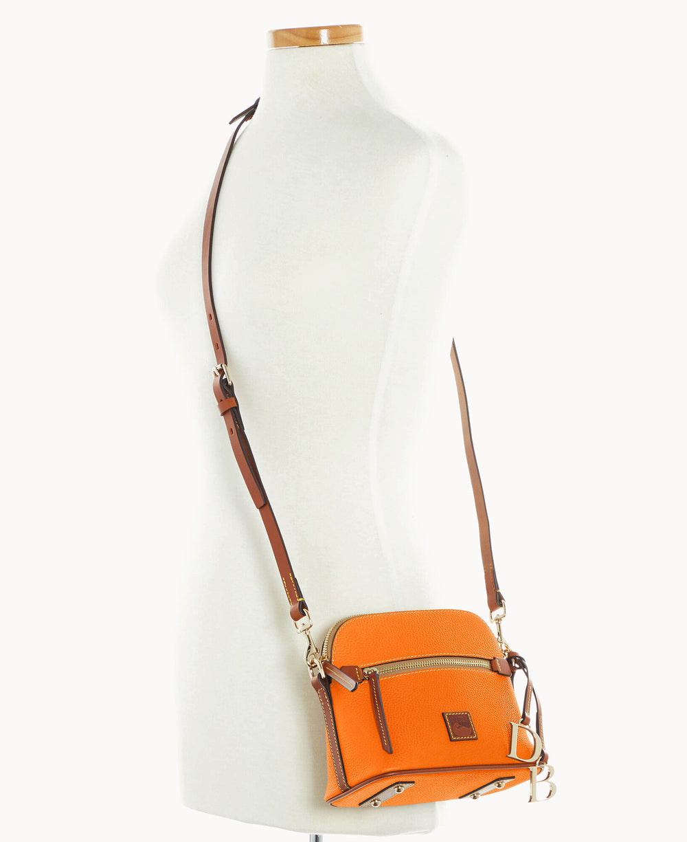 B1951G_9PCEPAKR_ALT4