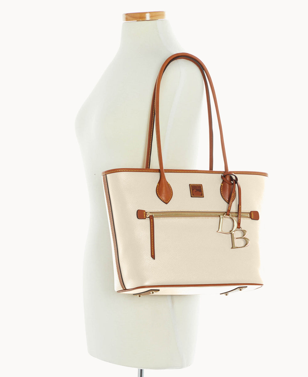 B1964G_9PBOPAKR_ALT4