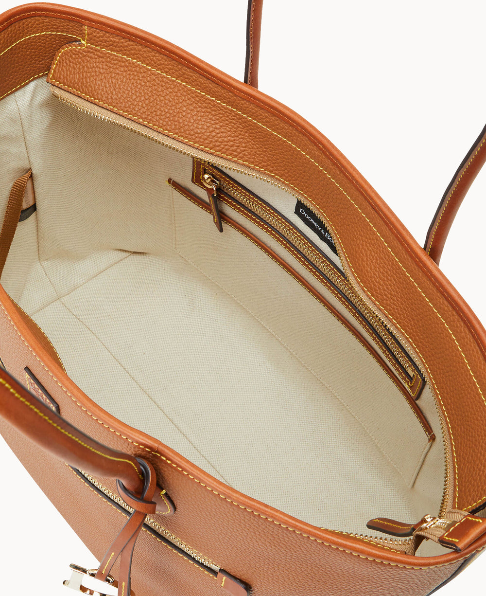 B1965G_9PCAPAKR_ALT2