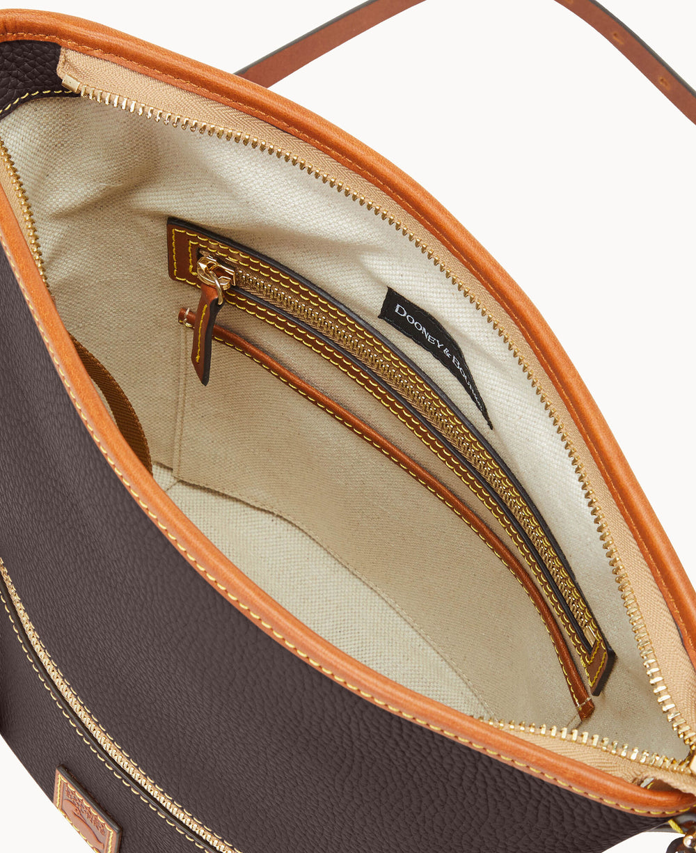 B1972G_9PBMPAKR_ALT2