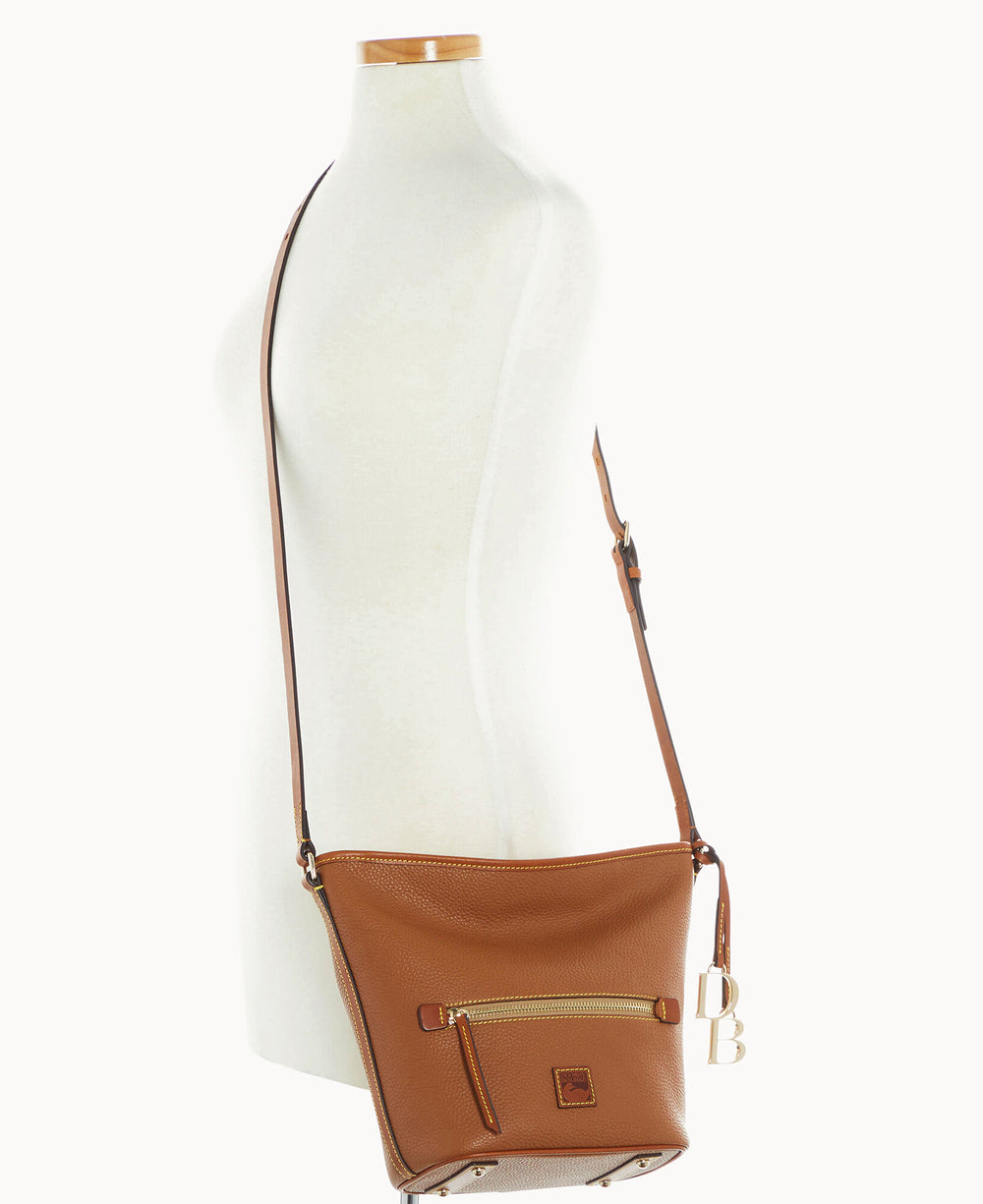 B1972G_9PCAPAKR_ALT4