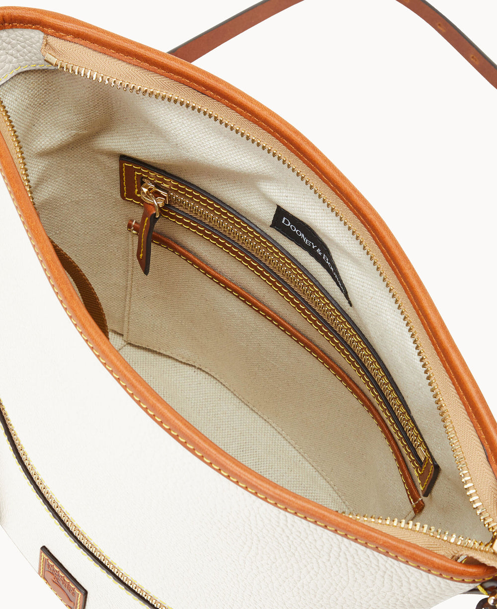 B1972G_9PWHPAKR_ALT2