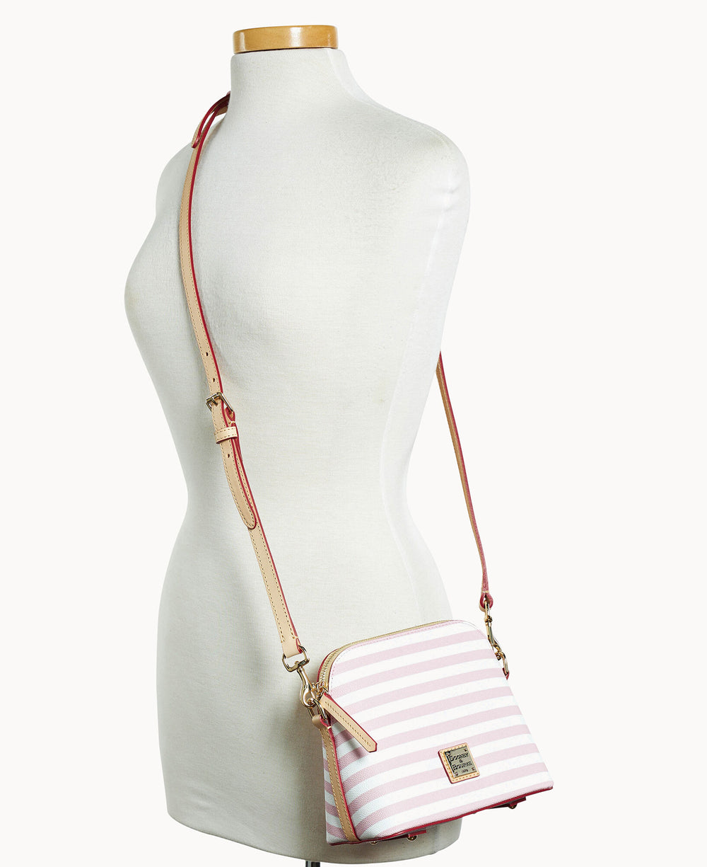 B2059G_1NQLSVNA_ALT4