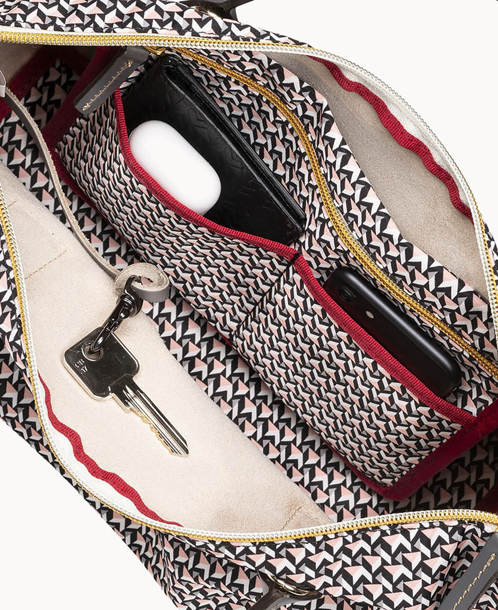 B2143G_U8RSLTNA_ALT2