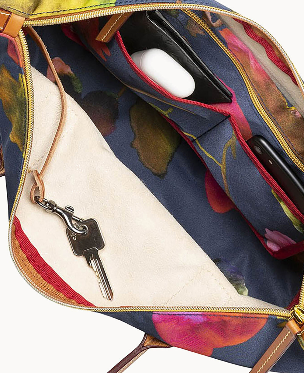 B2144G_U7NVLTNA_ALT2