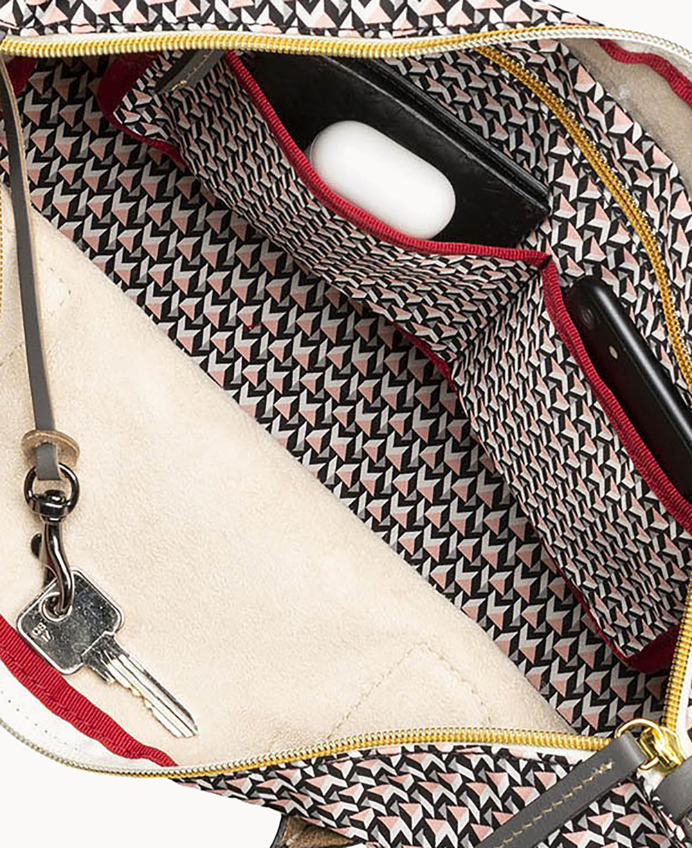 B2144G_U8RSLTNA_ALT2