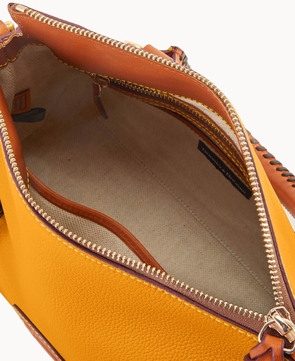 B2195A_XFCHTLXZ_ALT2