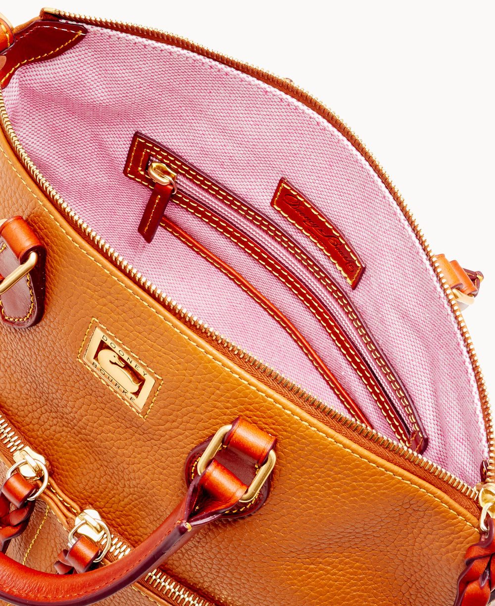 B2224D_AWCAPATN_ALT2