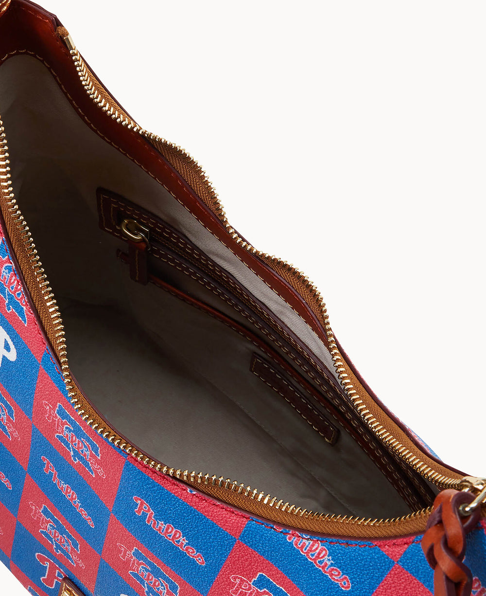 B2326G_5FRDPATNPHLI_ALT2