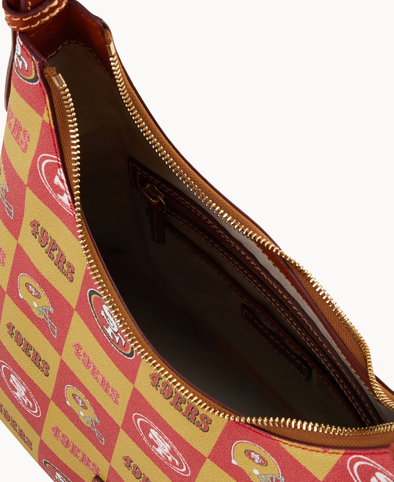 美品 希少レアDOONEY&amp;BOURKE アクセサリーポーチ ワンショルダー Heritage Domed Crossbody 18 – Dooney & Bourke
