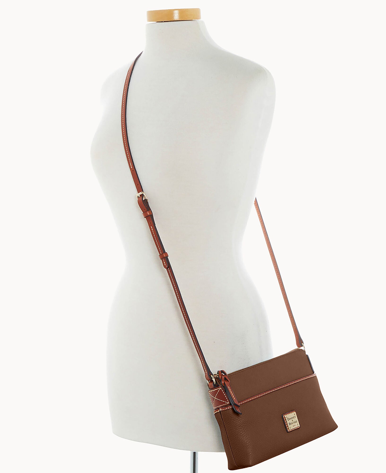Pebble Grain Katie Crossbody – Dooney & Bourke