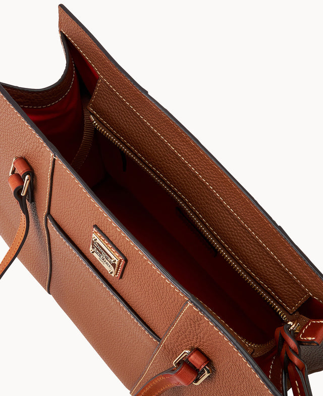 B2428G_AWCAPATN_ALT2