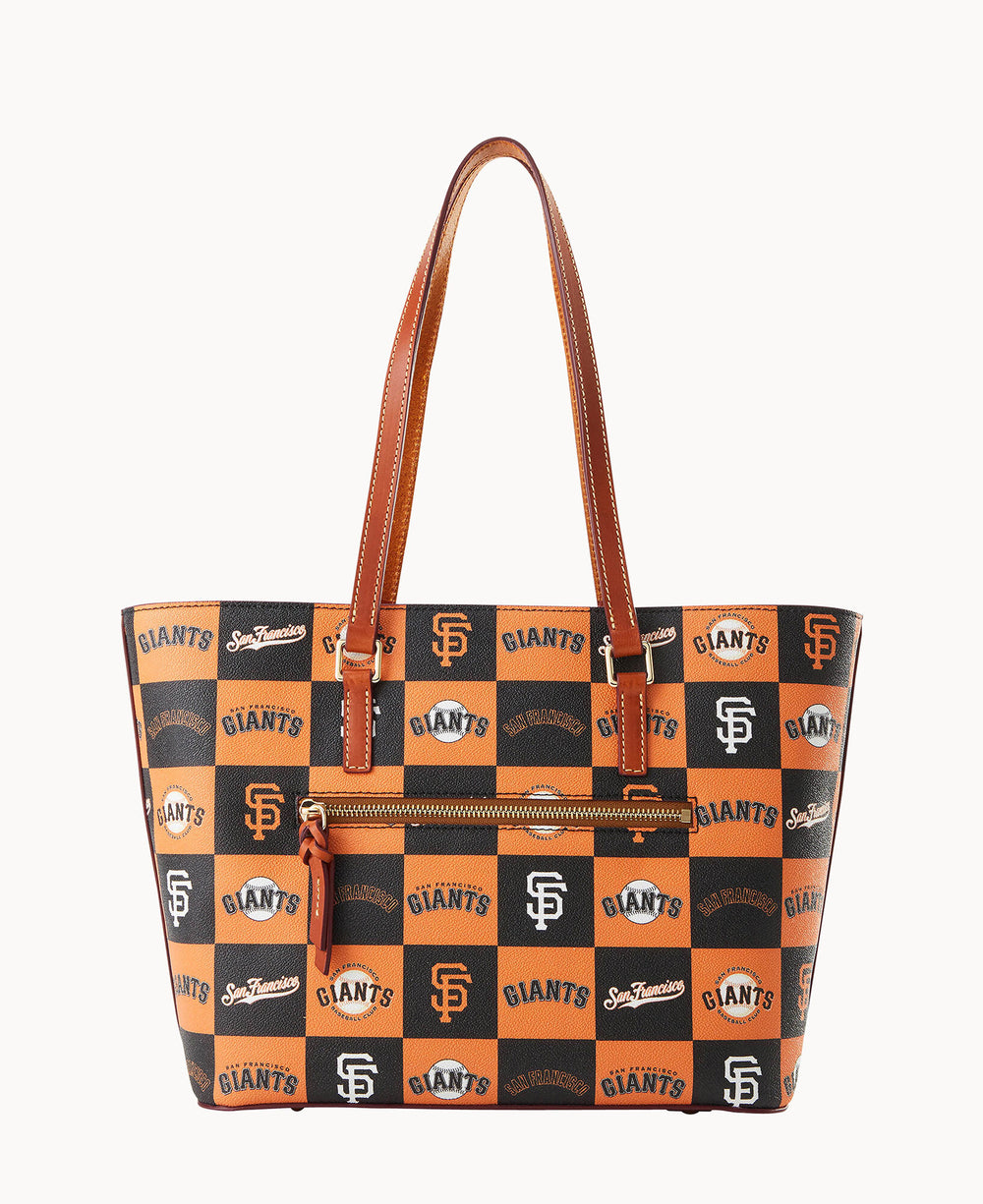 B2499G_5FBLPATNGINT_ALT3