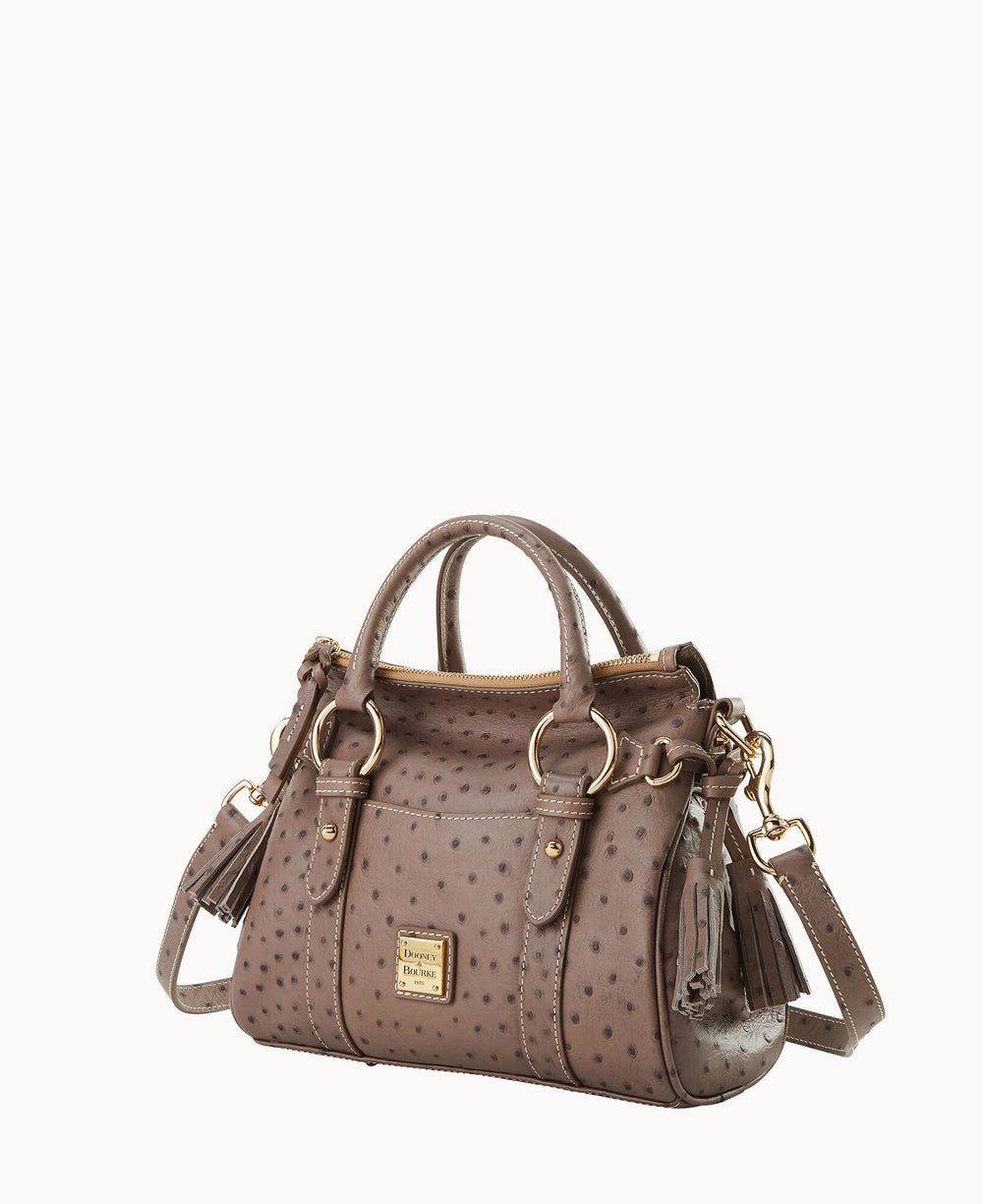 B2507G_OTELOTEL_ALT1