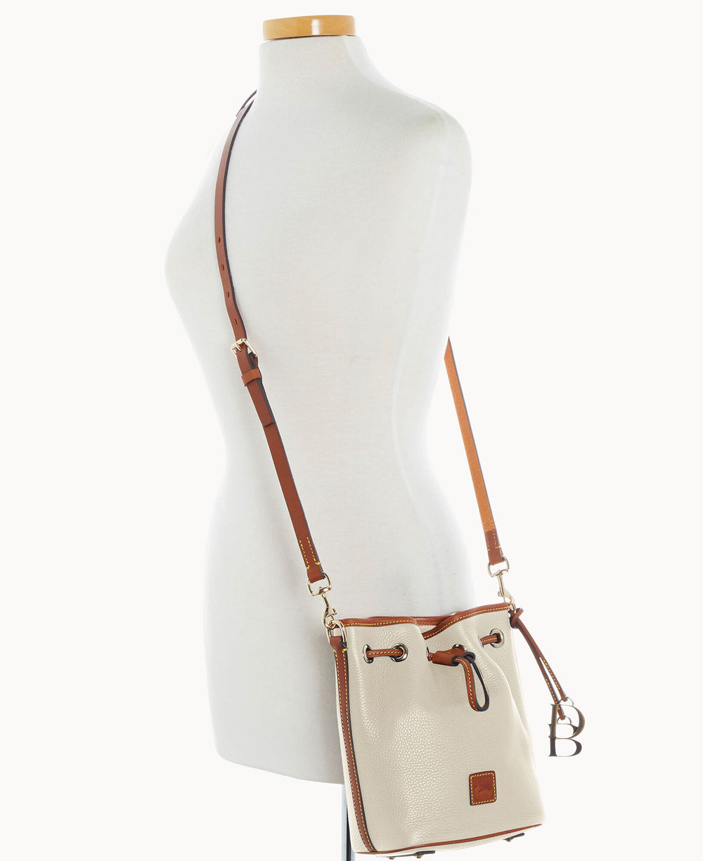 B2547G_9PBOPAKR_ALT4