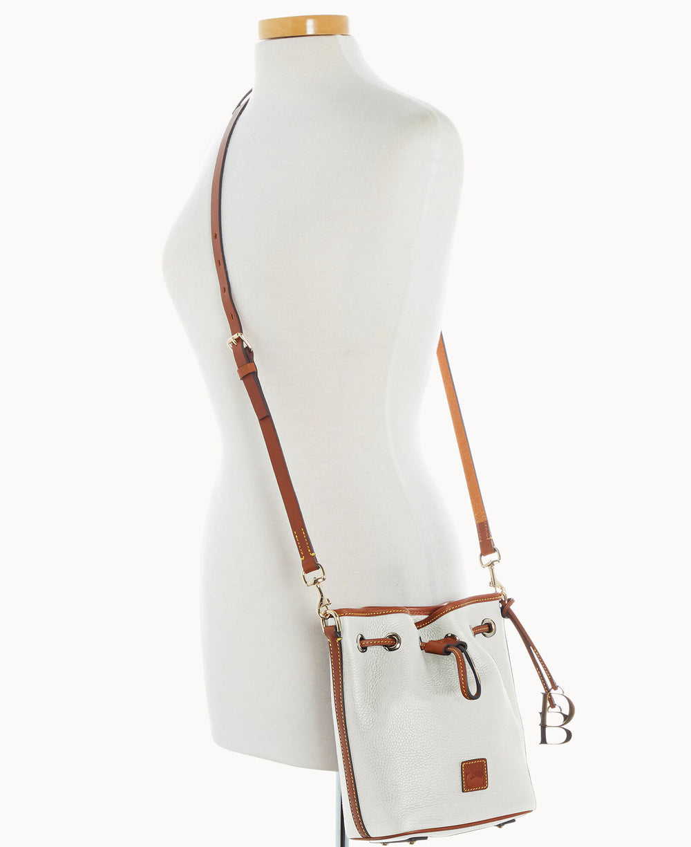 B2547G_9PWHPAKR_ALT4