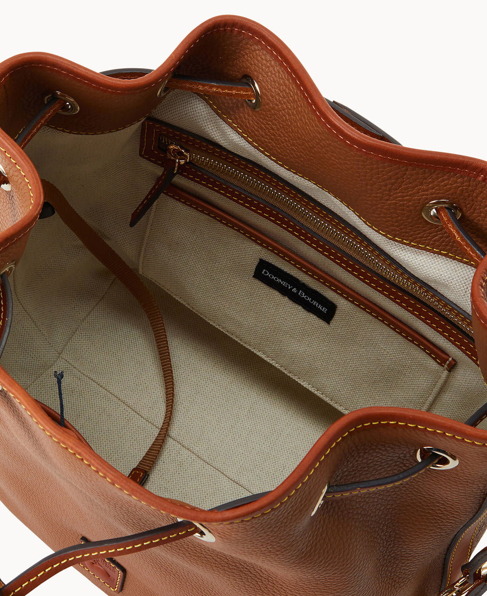 B2548G_9PCAPAKR_ALT2