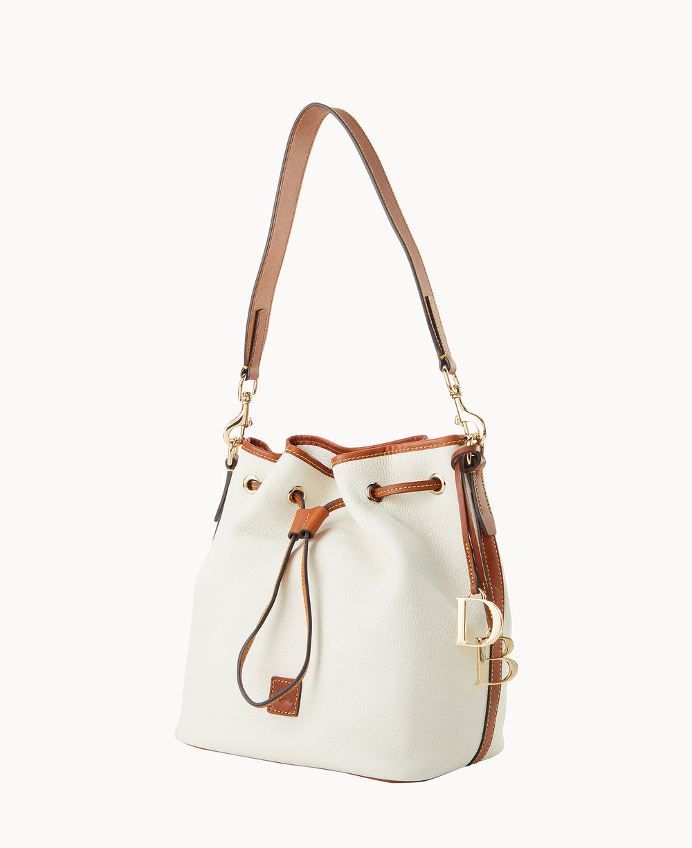 B2548G_9PWHPAKR_ALT1