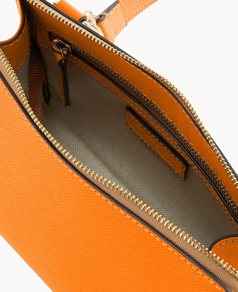 B2563G_AJORAJOR_ALT2